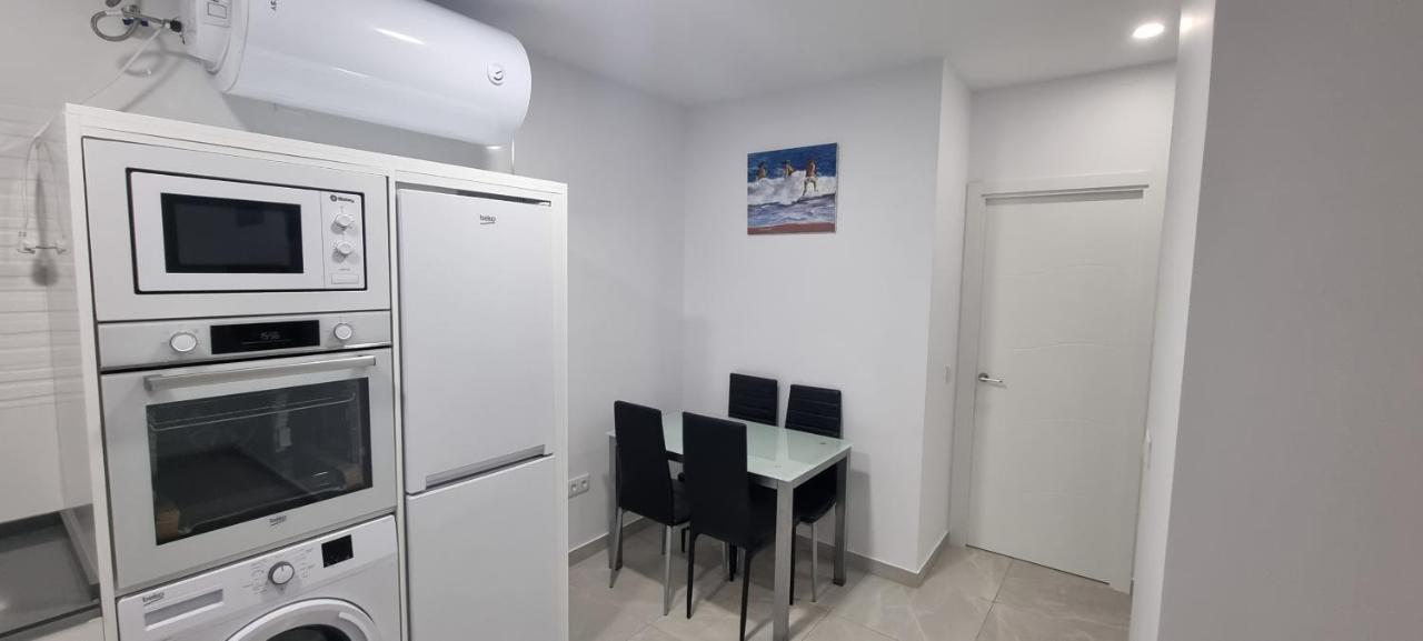Apartamentos La Playa Барбате Екстер'єр фото